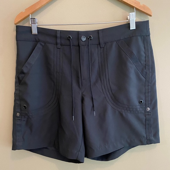 Jag: Black Shorts with Roll Tab - Picture 17 of 17